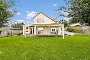 3 Pigeonwood Lane, Albany