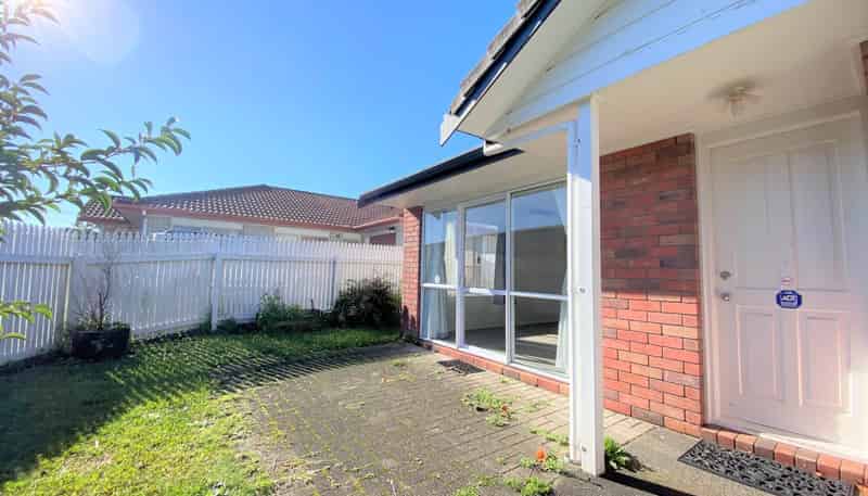 2/6 Duke Street, Three Kings