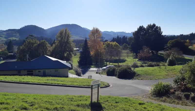 Lot 2 and 10 Valley Road, 