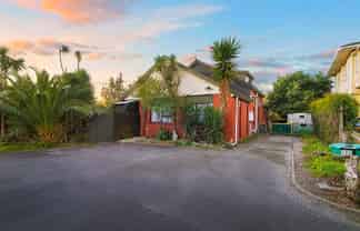 10 Rosebank Terrace, Stoke