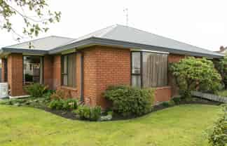 13 Philip Street, Ashburton