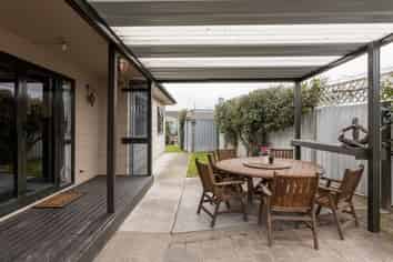 1/42 Townshend Crescent, Greenmeadows