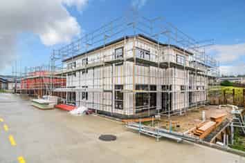 1/38 Cloonlyon Drive, Flat Bush