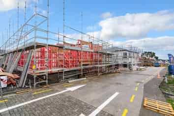 1/38 Cloonlyon Drive, Flat Bush