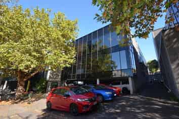 CBD OFFICE/WAREHOUSE COMBO