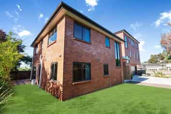 12B Patey Street, Epsom