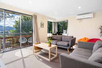 2 Mountain Road, Morningside