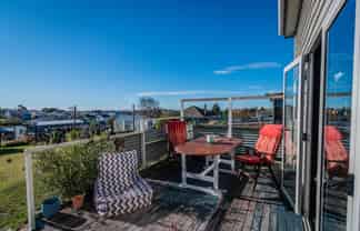 183 North Street, West End