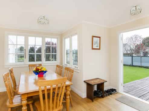 100 Stout Street, Whataupoko