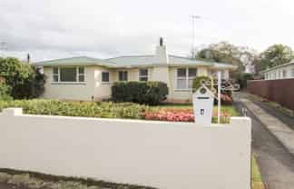 4 Huxley Street, Pahiatua