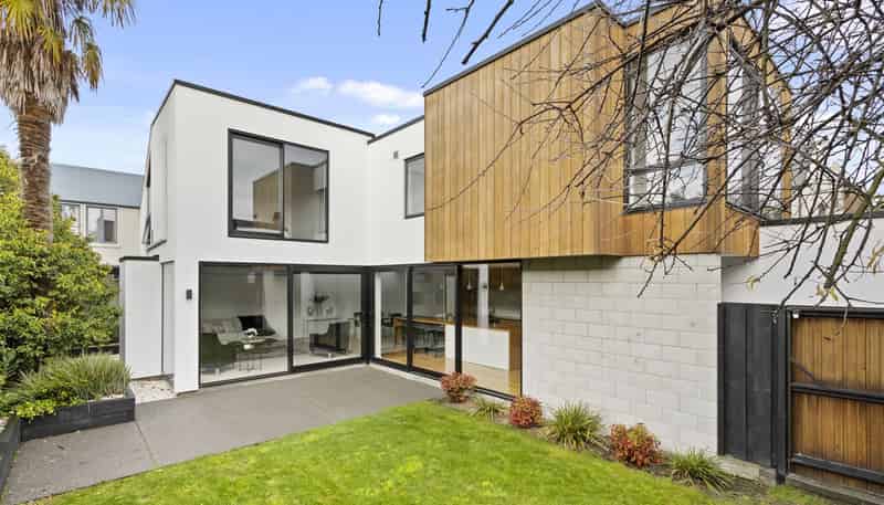 22 Office Road, Merivale