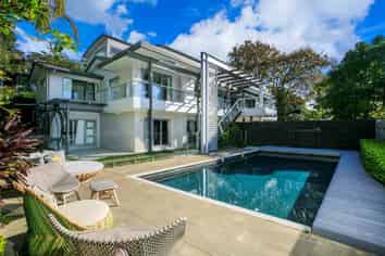 36 Lake View Road, Takapuna