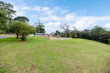 76 Brookdale Road, Riverhead