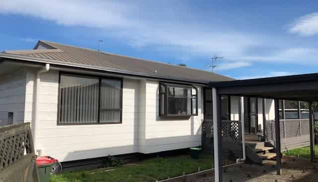 15B Scott Road, Papakura