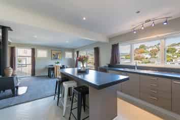 107 Toi Toi Street, Toi Toi