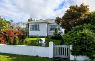 188 Seaview Road, Westown