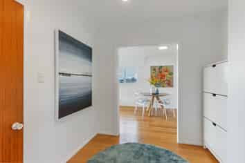 2/23 Lucerne Road, Remuera