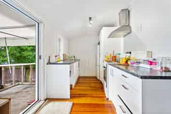 58 Rosella Road, Mangere East