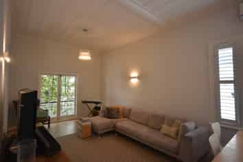 4 Castle St, Mount Eden