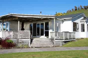 282 Rimutauteka Road, Inglewood