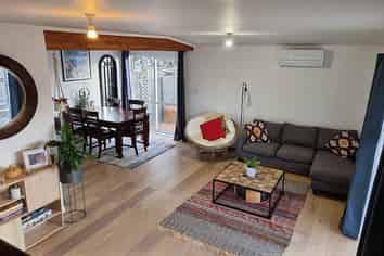 12a Karamu Street, Te Atatu Peninsula