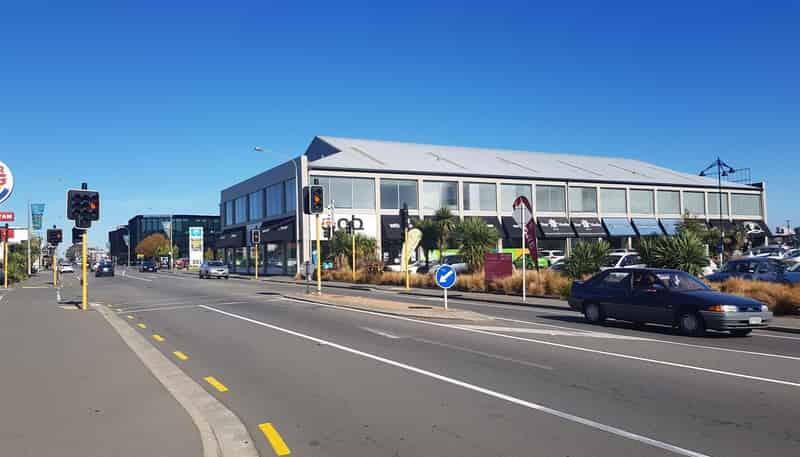 359 Lincoln Road, Addington