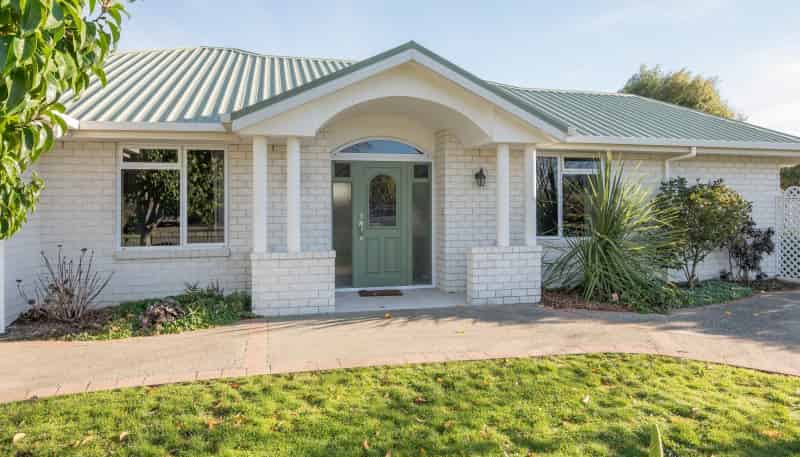 57 Starveall Street, 