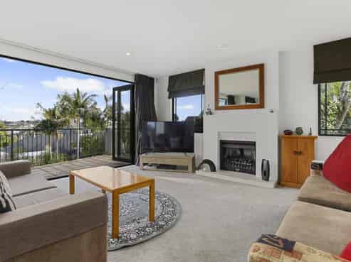 2/43 Waimarie Street, Saint Heliers