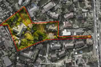 209 Lake Road, Belmont