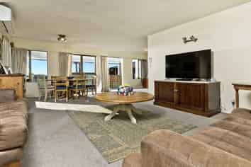 14 Eagle Place, Red Beach