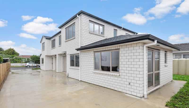 3/6 Surrey Street, Manurewa