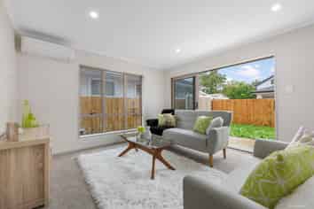 3/6 Surrey Street, Manurewa