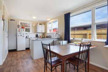 15 Crowther Street, Shannon