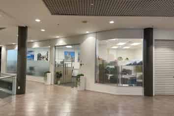 Freehold retail/office units