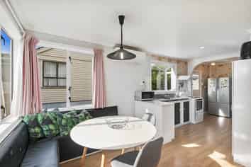 13 Court Crescent, Panmure