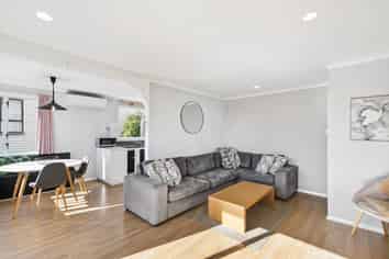 13 Court Crescent, Panmure