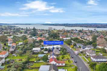 13 Court Crescent, Panmure