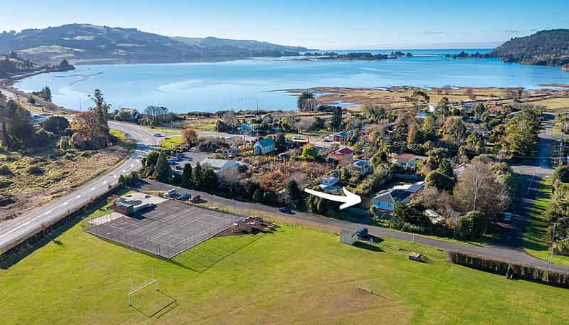 9 Almond Street, Waitati