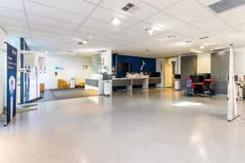 High Quality Office Plus Storage