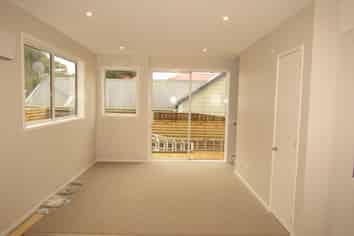 146c Hanson Street, Newtown