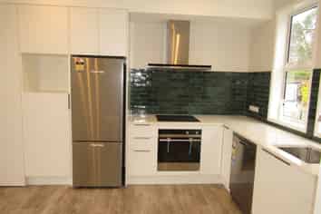 146c Hanson Street, Newtown