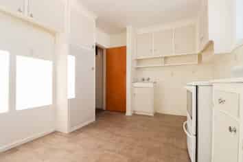 2/19a Evans, Waimataitai