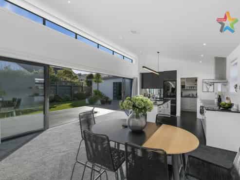 11 Troon Crescent, Boulcott