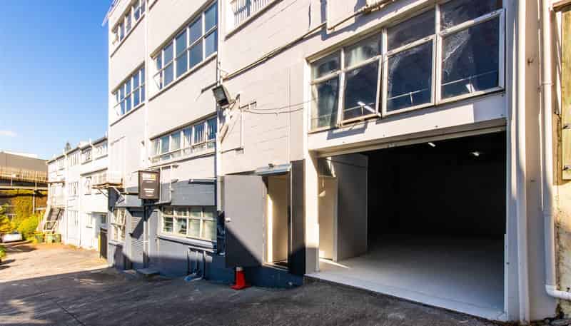 Basement/65 Birkenhead Avenue, Birkenhead