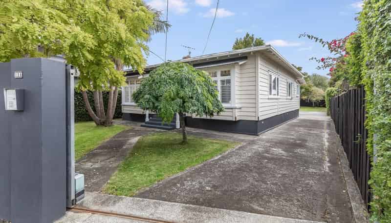 124 Clonbern Road, Remuera