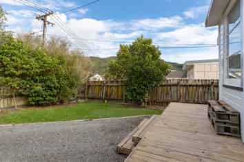 5 Buller Grove, Naenae