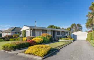 48 West-Watson Avenue, Hillmorton