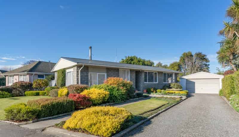 48 West-Watson Avenue, Hillmorton