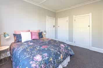 72 Great North Road, Saint Johns Hill