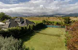 32 Golf Road, Paraparaumu Beach